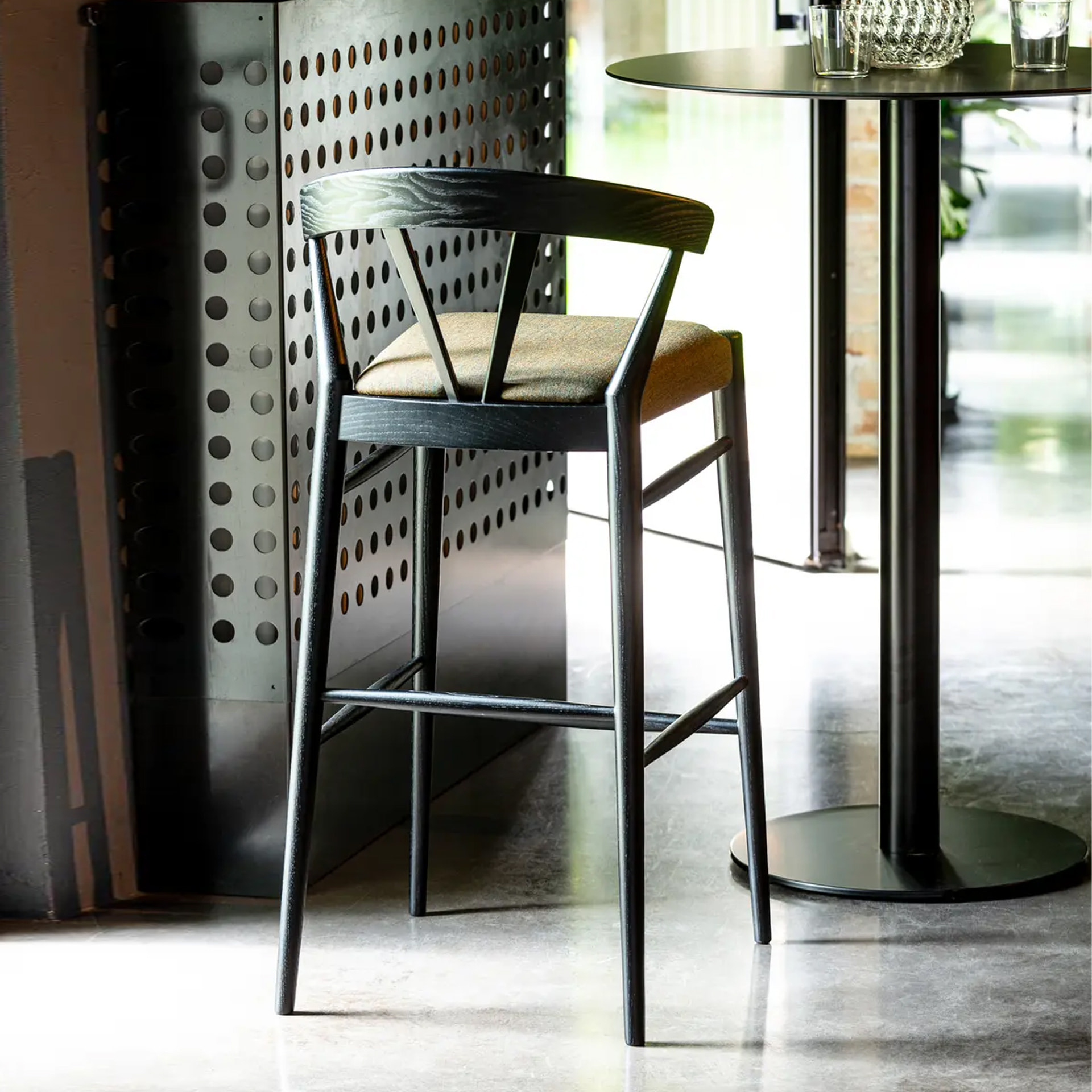 Wooden bar stool H-Ginger with solid, woven, or upholstered seat