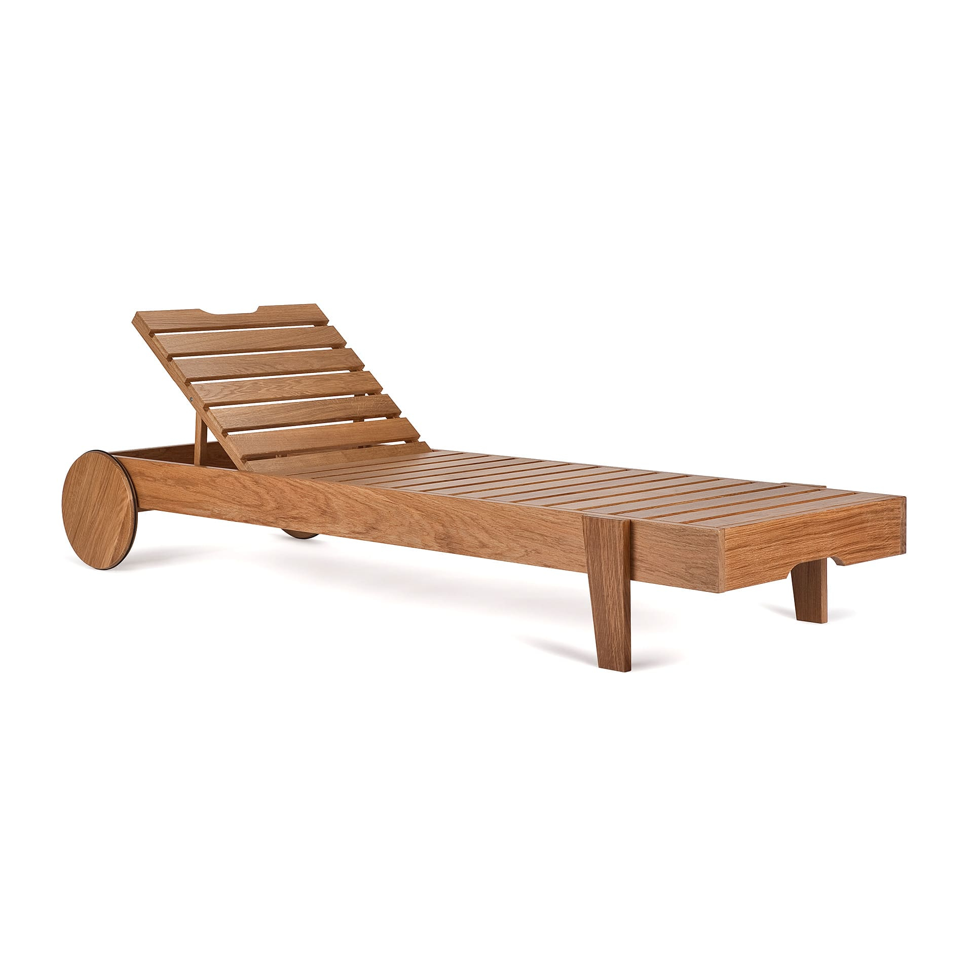 Adjustable wooden sun lounger