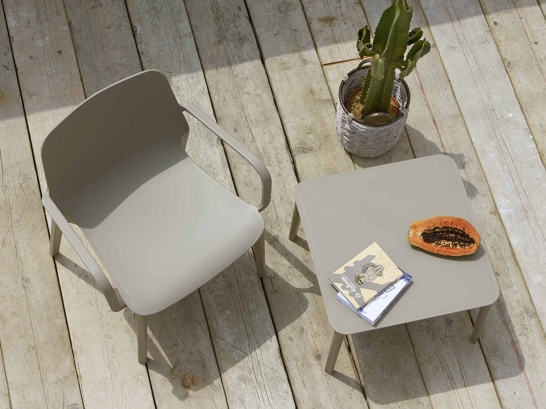 Square 23x23" outdoor coffee table Argo 2151
