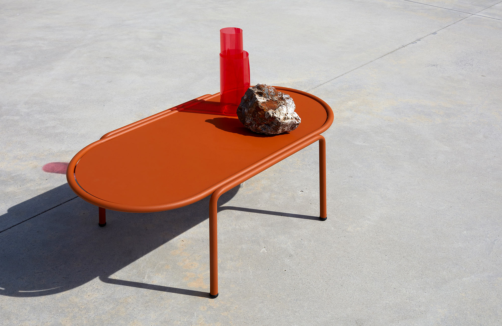 Outdoor rectangular 14x30" steel coffee table Dress Code 2744