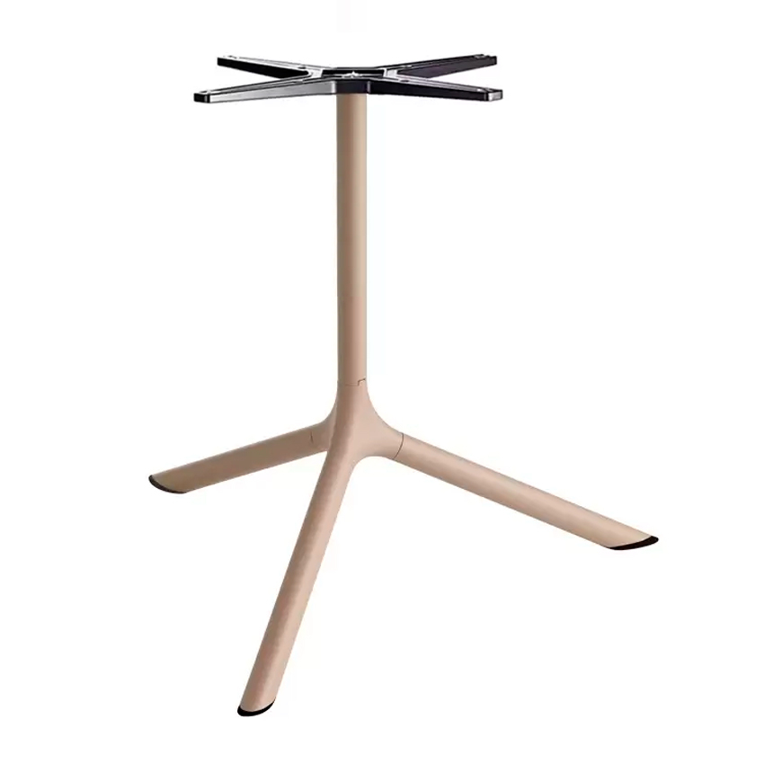 Base de mesa baja de acero de tres radios para exteriores Tripe Maxi 5009
