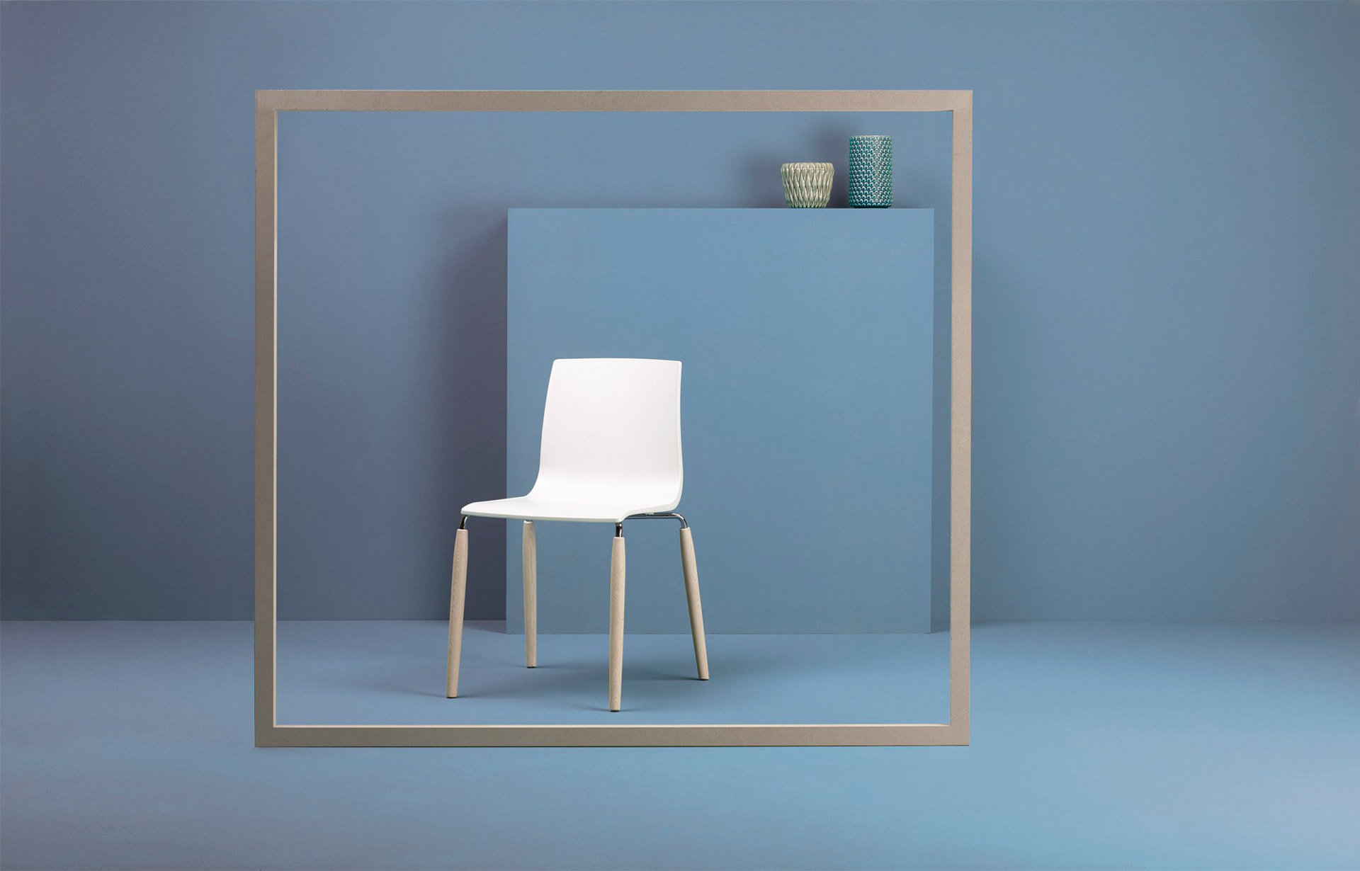 Loft chair with technopolymer shell and wooden legs A-2823 Natural Alice