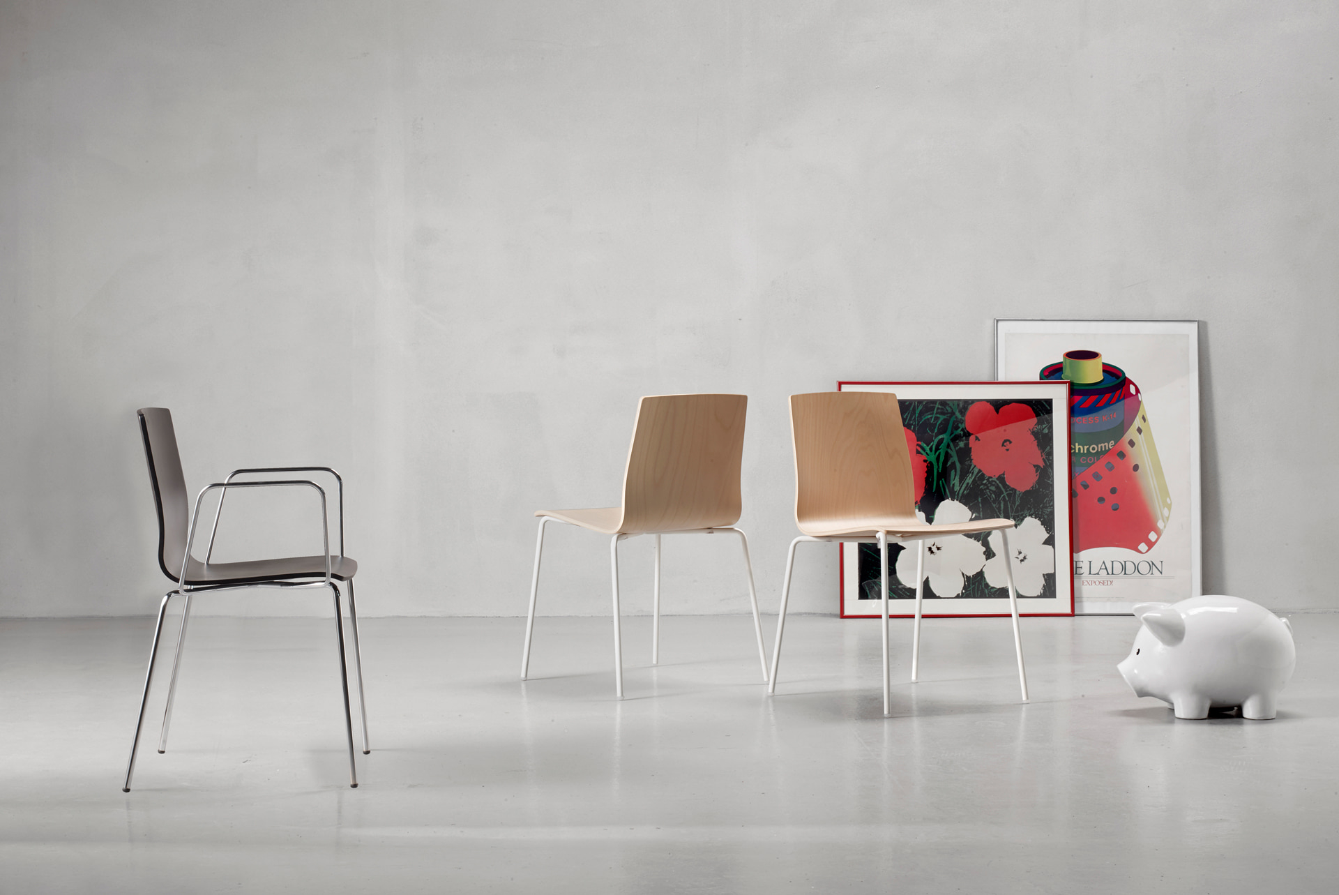 Stackable plywood chair with metal frame A-2845 Alice Wood