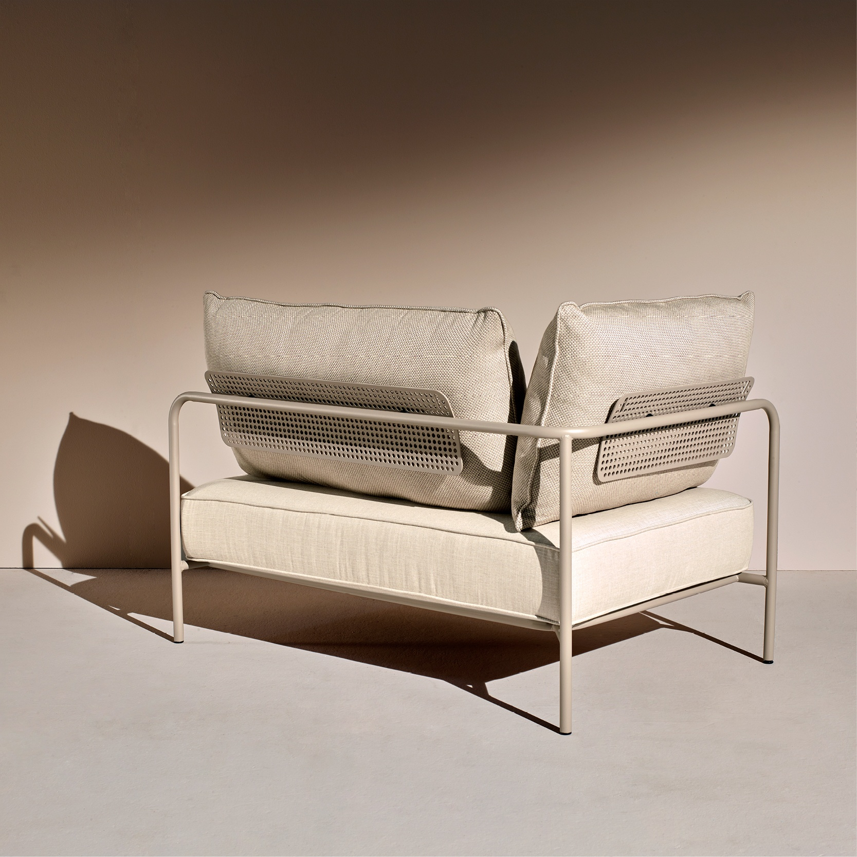 Modular 3-seater patio sofa with metal frame FLAP