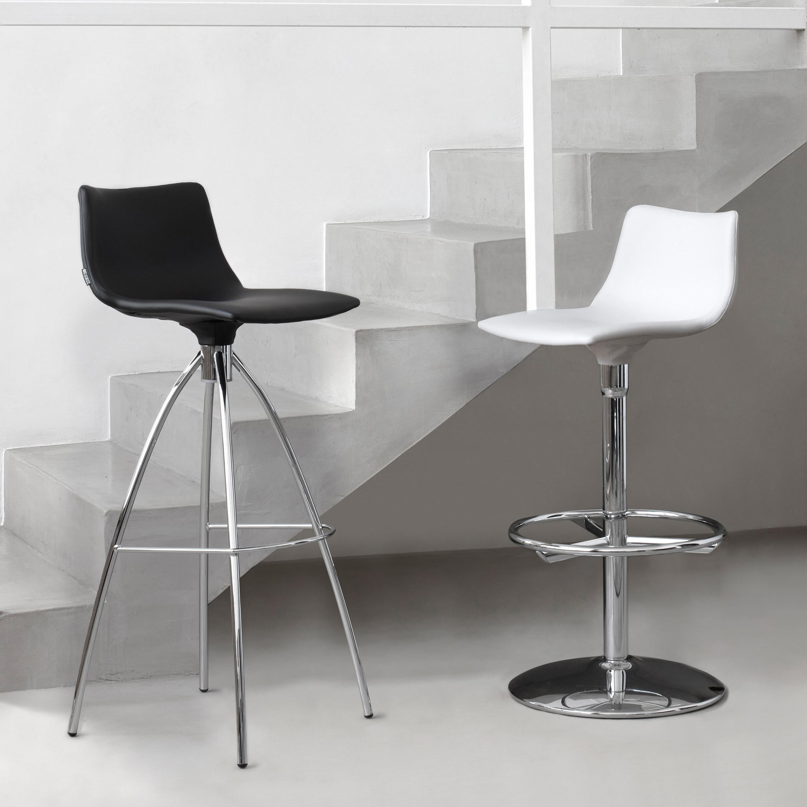 Height-adjustable swivel stool with steel base and upholstered seat H-2373 Day Up Pop