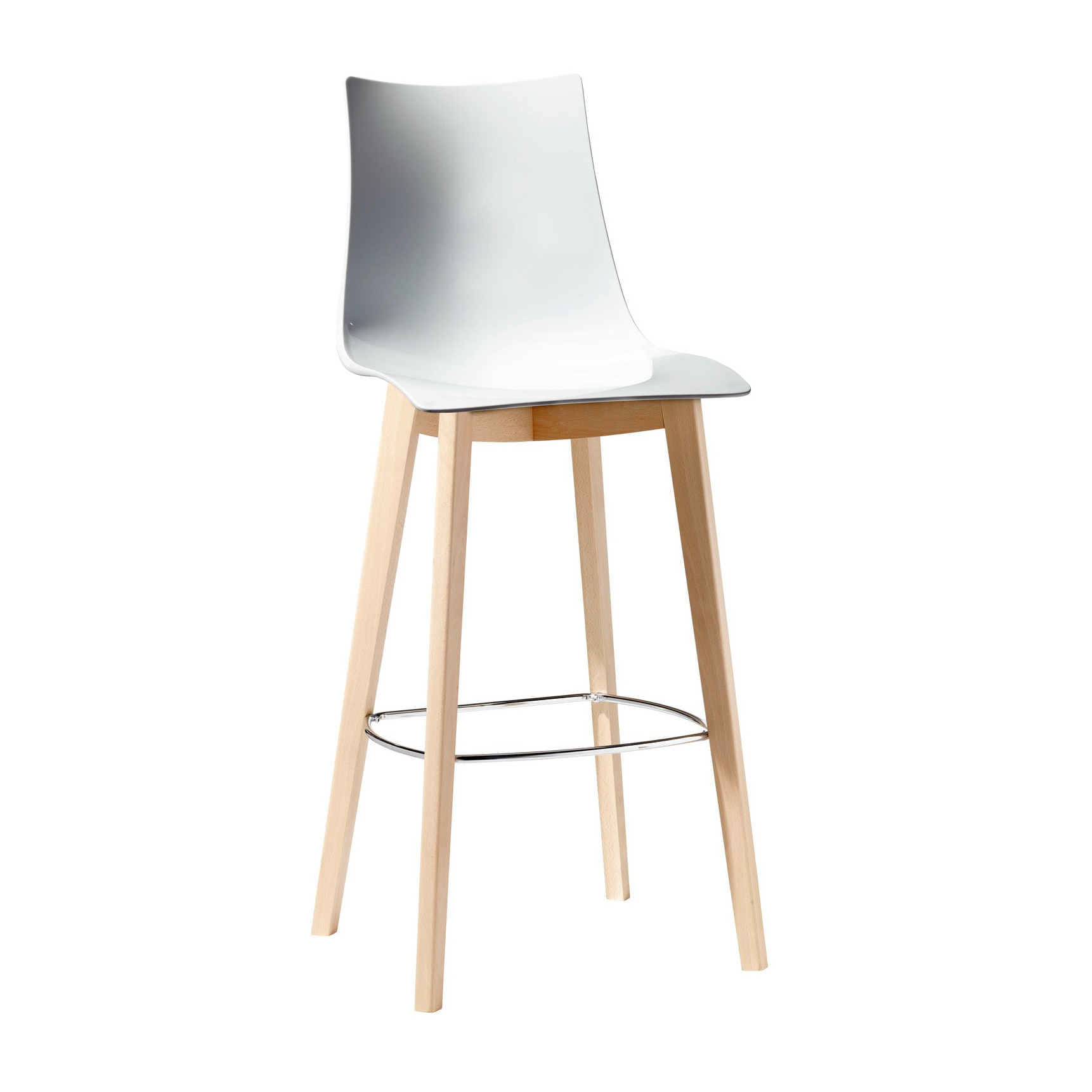 Plastic bar stool with beech frame