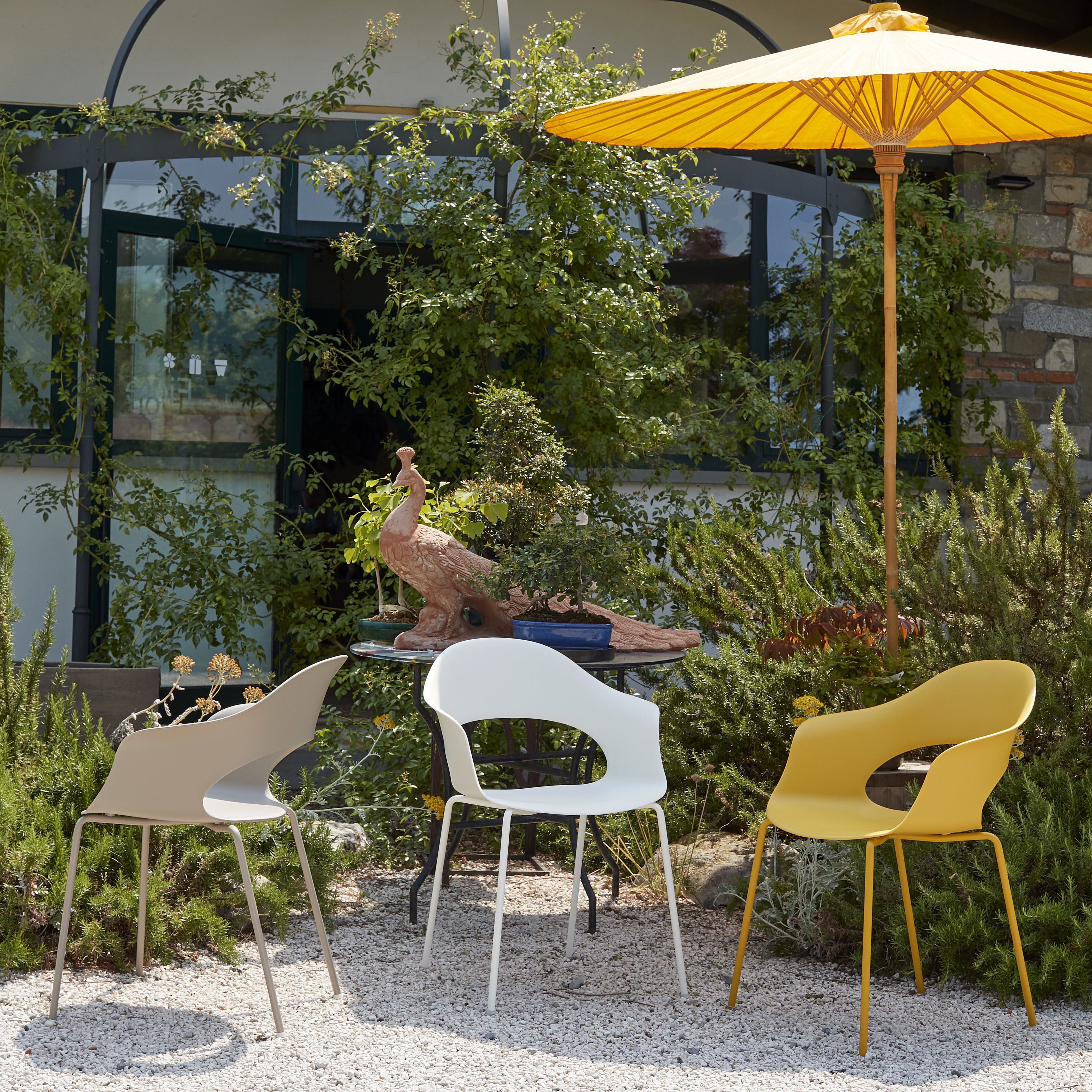 Stackable armchair with plastic shell and metal legs B-2696 Lady
