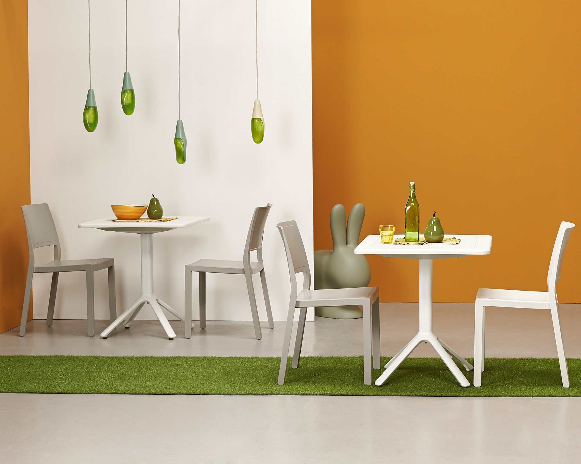 Silla de plástico apilable A-2341 Kate