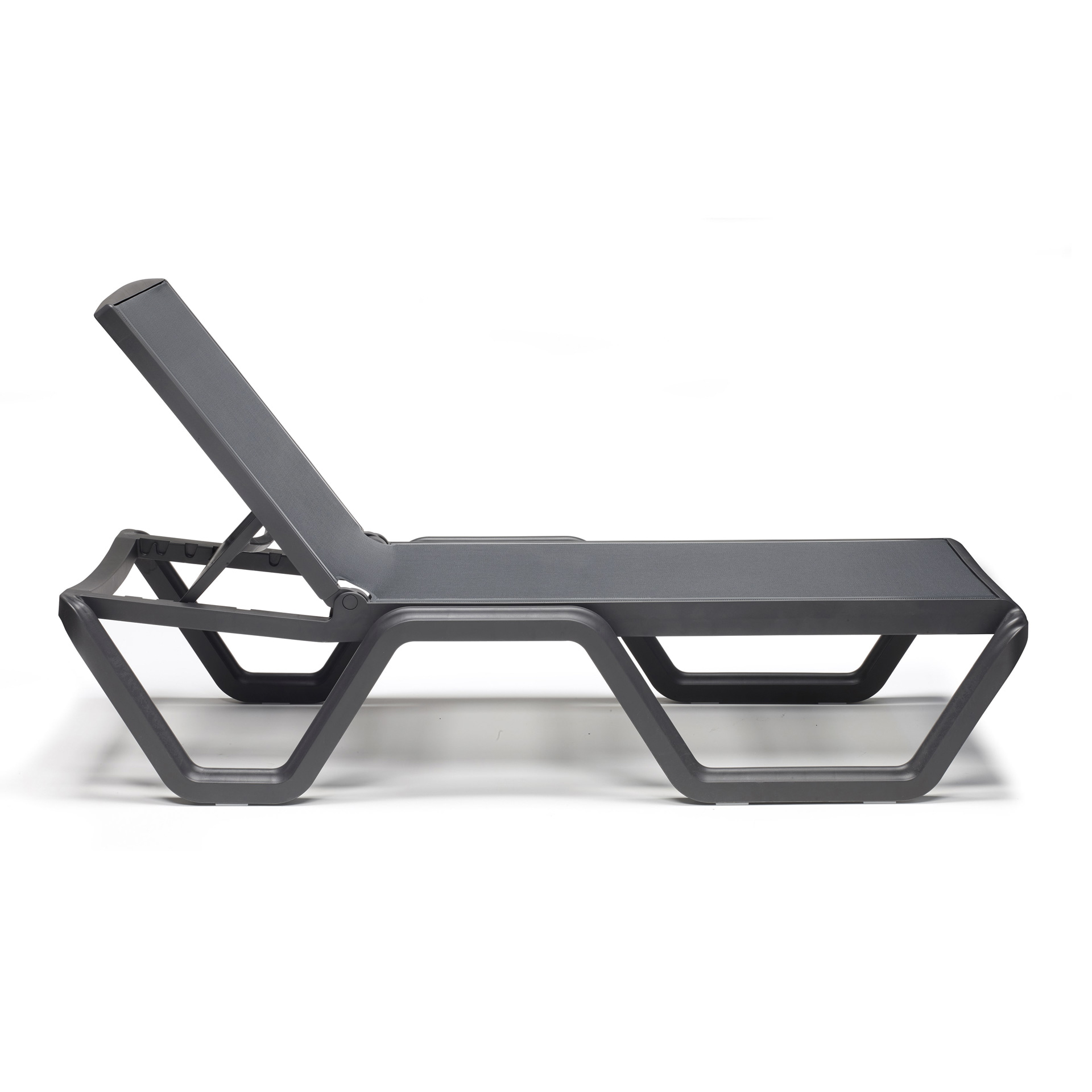 Reclining stackable technopolymer sunlounger with water repellent fabric Vela 2044
