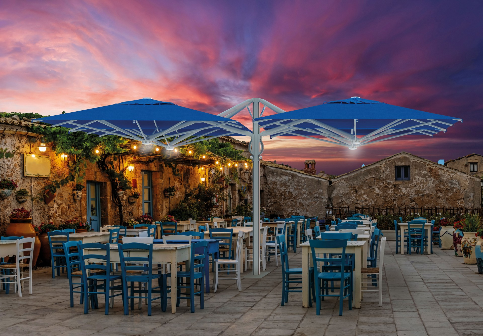 16'5"x16'5" Four-canopy retractable cantilever umbrella Quattro