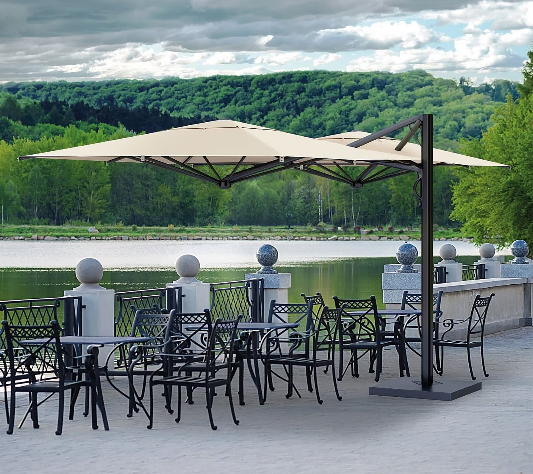10'x19'8" Double-canopy retractable cantilever umbrella Dual V