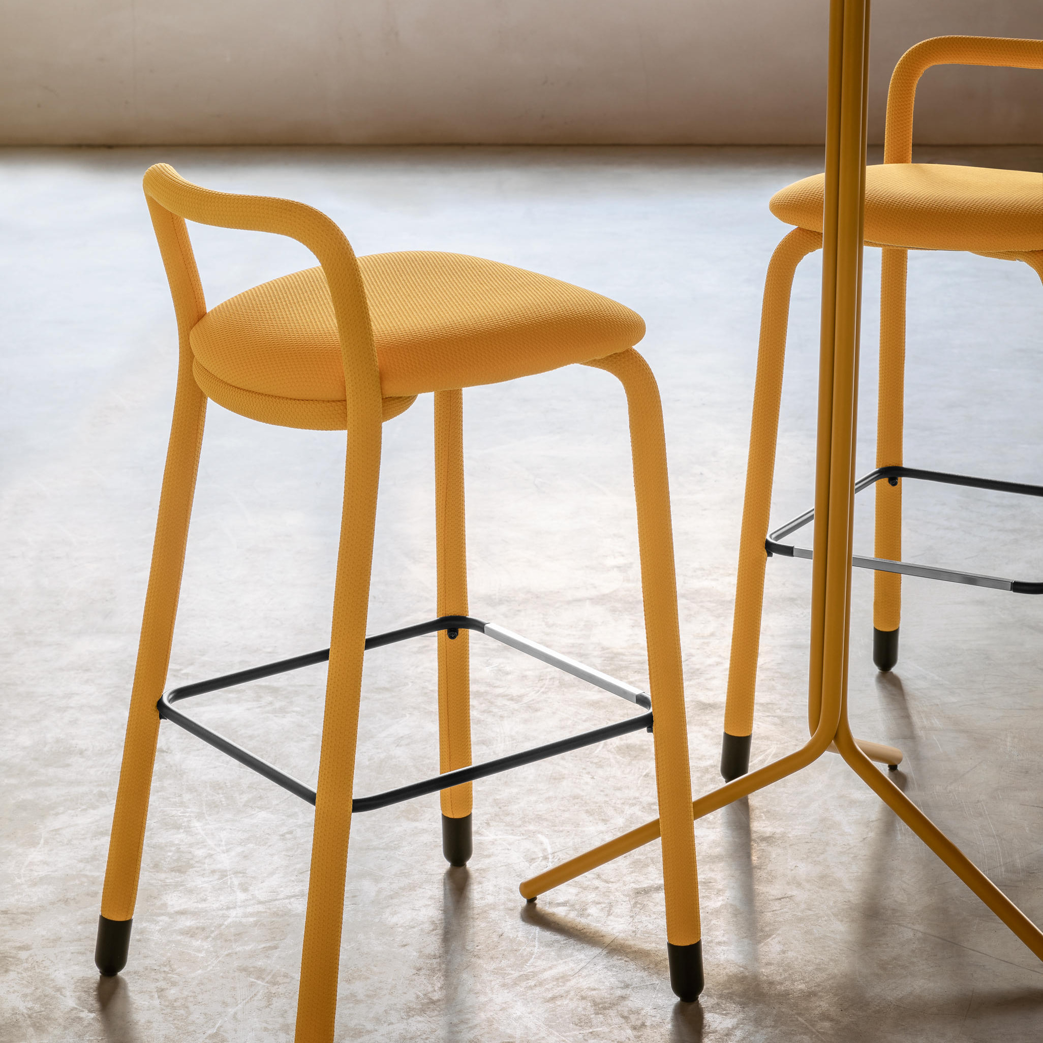 Steel bar stool сompletely upholstered in fabric H-Pippi R TS