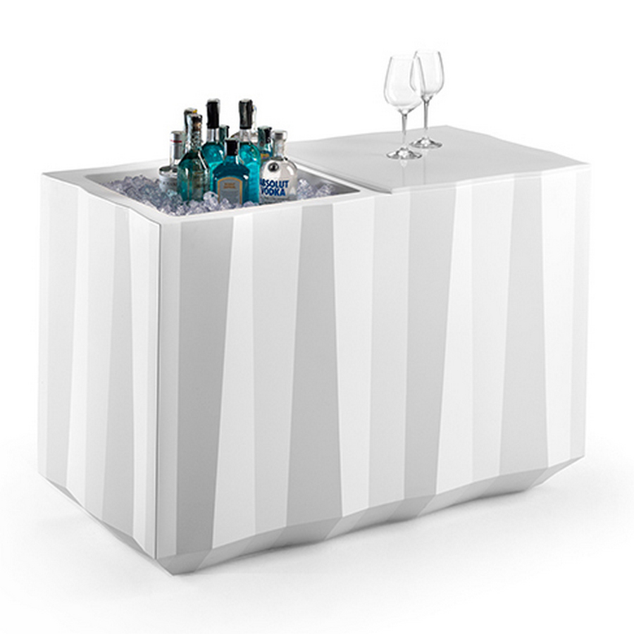 Polyethylene catering counter Frozen