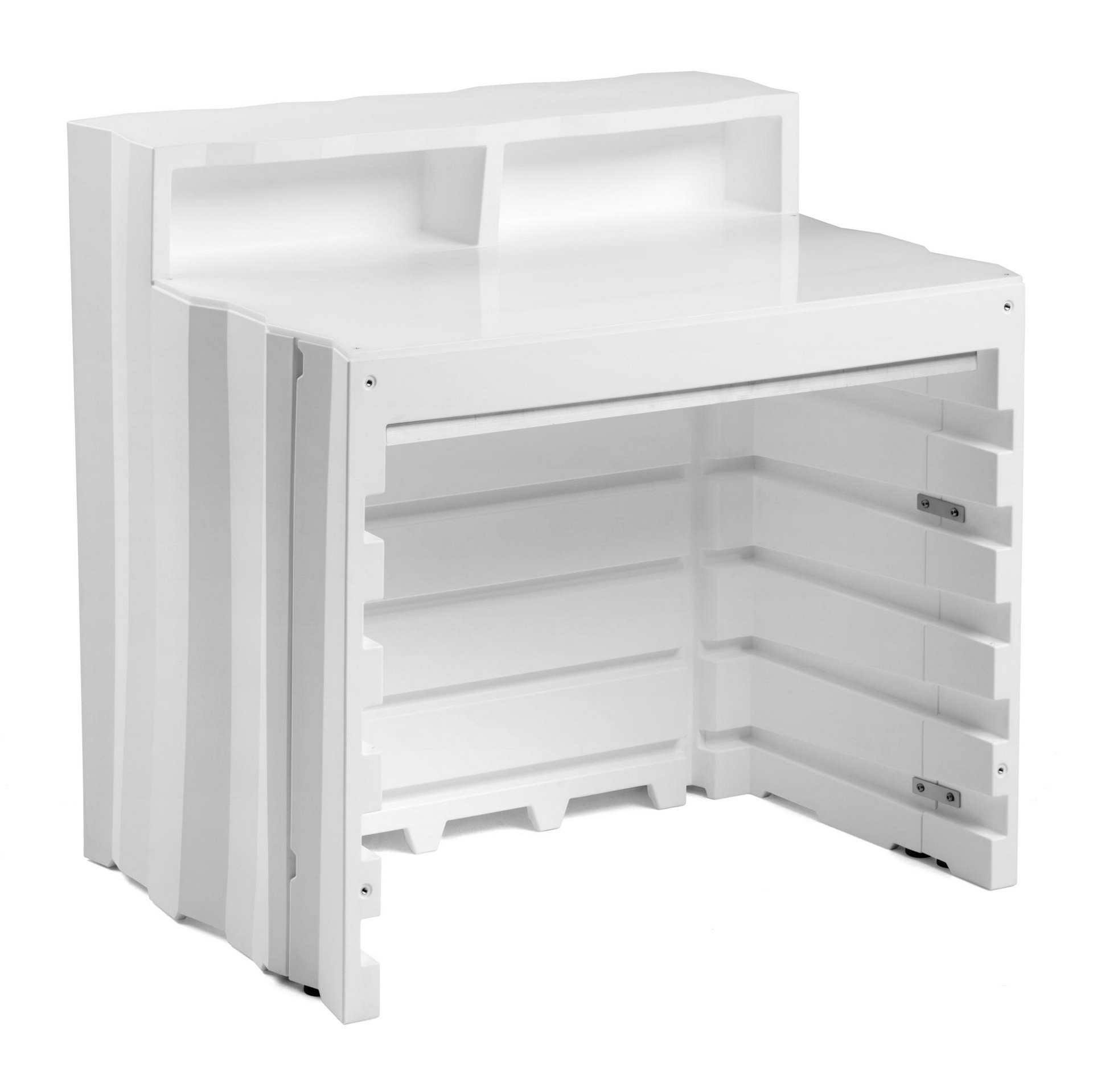 Plastic bar counter central